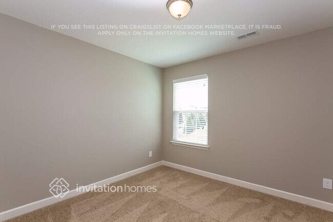 Building Photo - 108 Four Seasons Way