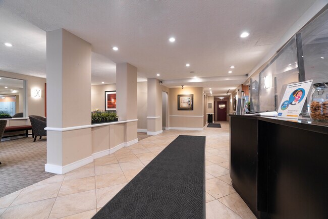 Building Photo - 1420 N St NW