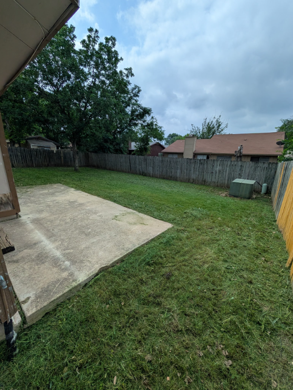Building Photo - 9450 Bowen Dr