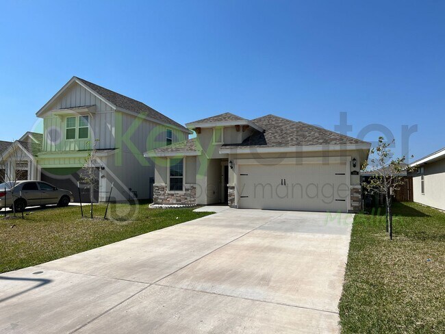 Building Photo - Beautiful Brand New  4bed/3 bath House in ...