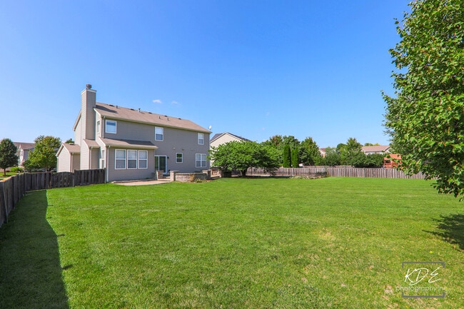 Building Photo - 2612 Lundquist Dr