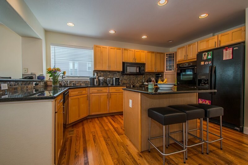 Building Photo - 7765 Lebrun Ct