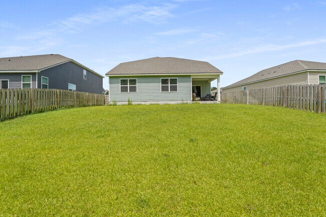 Building Photo - 41 Gypsea Ln