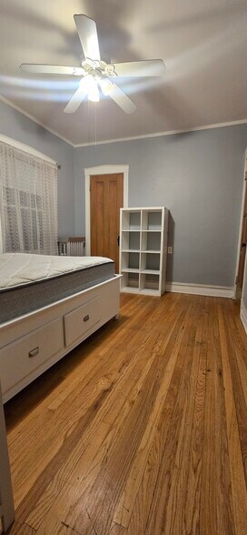 Building Photo - 4037 N Long Ave