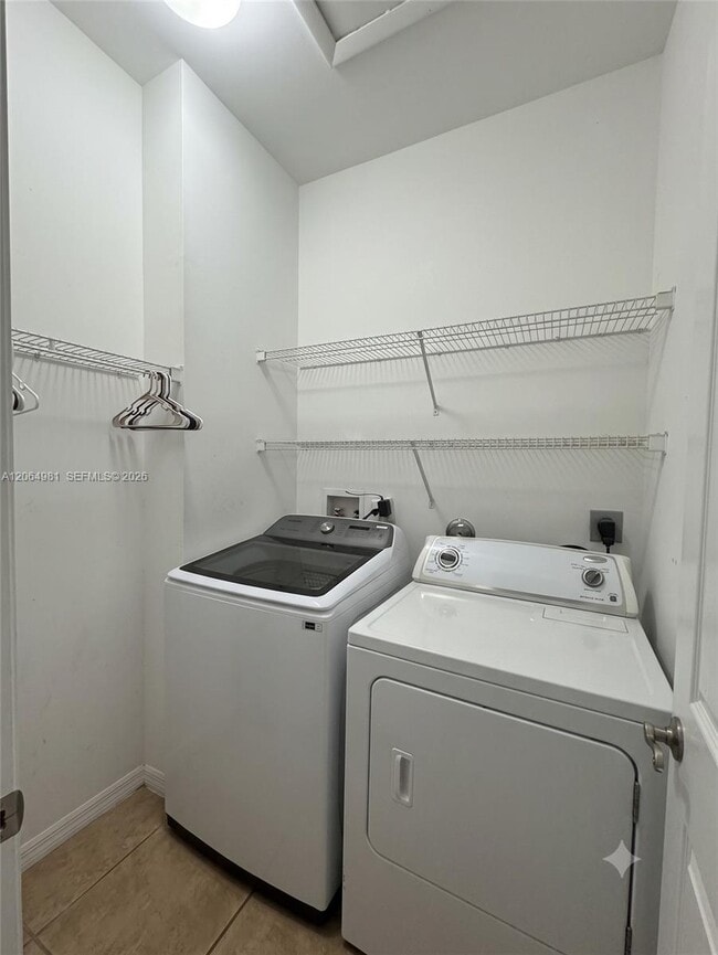 Building Photo - 1358 NW 157th Ave