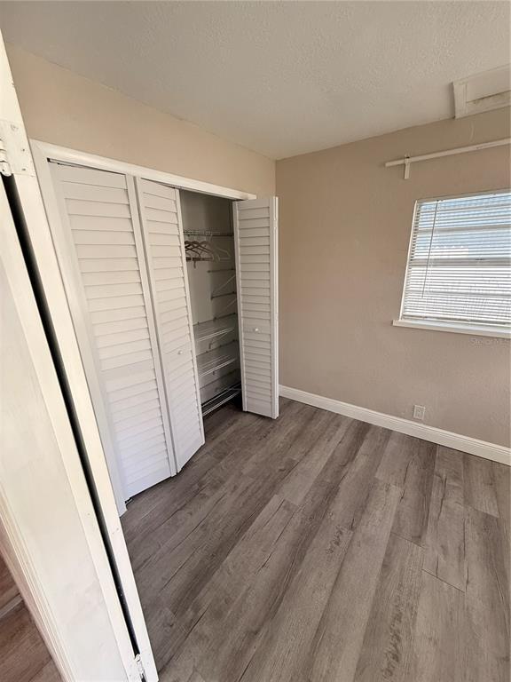 Building Photo - 1510 W Powhatan Ave