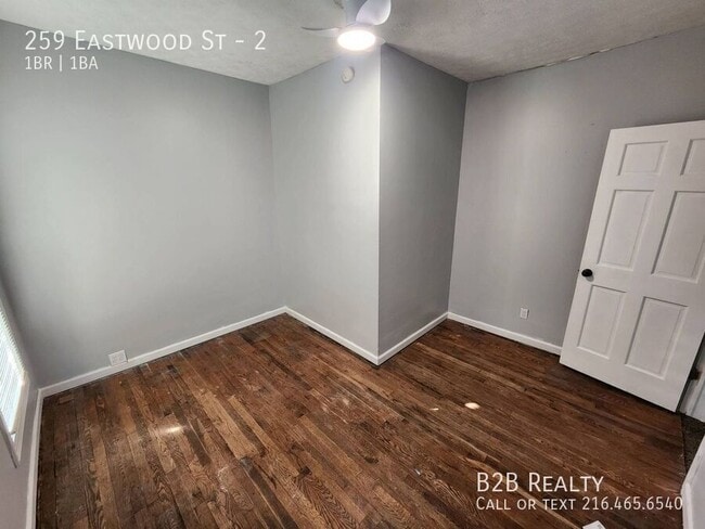 Building Photo - 259 Eastwood St