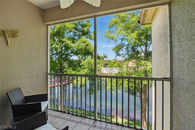 Building Photo - 15430 Bellamar Cir