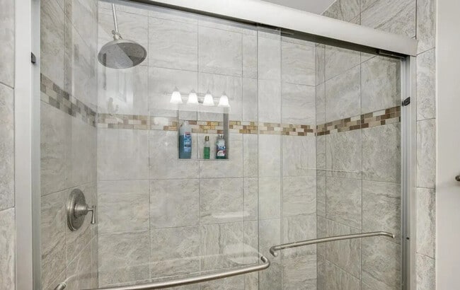 Building Photo - 6346 Chimney Wood Ct