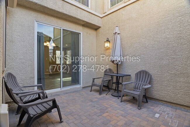 Building Photo - NW!! 4 Bedrooms!!! One Bedroom Down!!  Pool!!! Tankless Hot Water Heater!! Court yard at entrance...