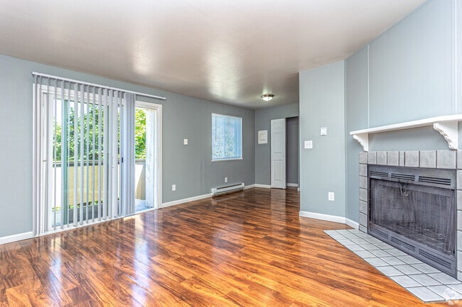 1BR,1BA - 705SF - Living Room - Summerwalk Villa