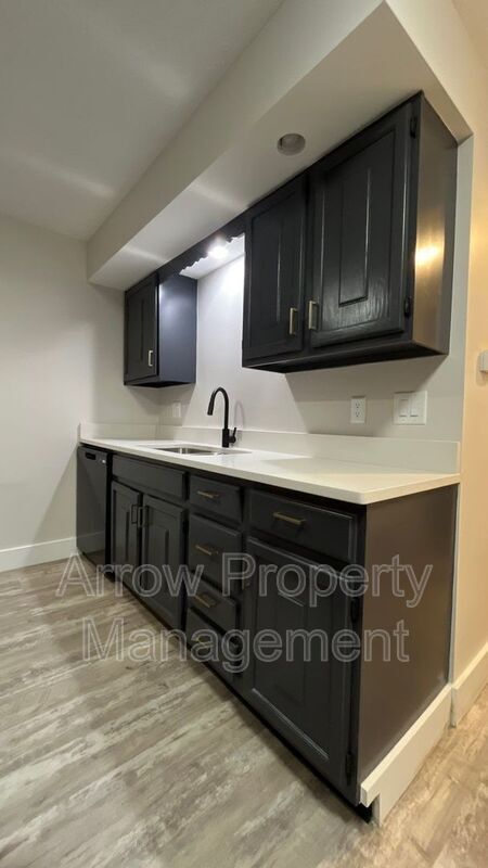 Building Photo - 286049
