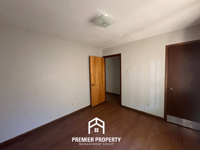 Building Photo - 1501 Timber Line Cove