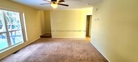Building Photo - 305 Prairie Ave