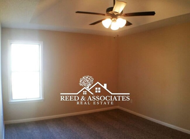 Building Photo - 3 Bedroom in Bartlett!