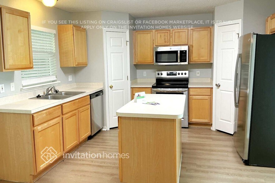 Building Photo - 8863 Shindler Crossing Dr
