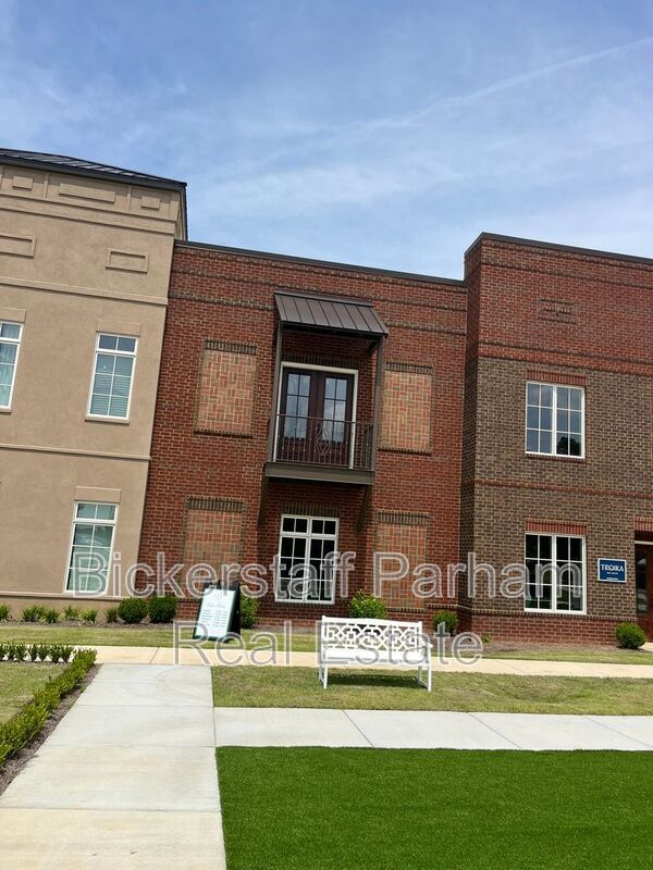 Building Photo - 6801 River Rd