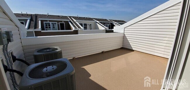 Building Photo - 41 Audley St