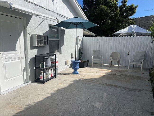 Building Photo - 26121 SW 130th Ave