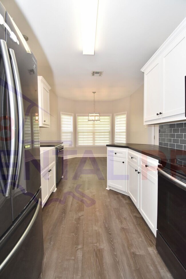Building Photo - 3 Bed, 2 Bath Home in Ruston!