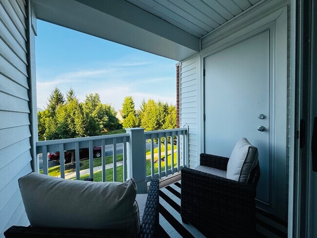 Building Photo - 128 Bertram Dr