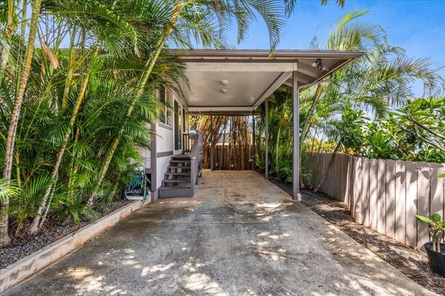 Building Photo - 55 Piimauna St