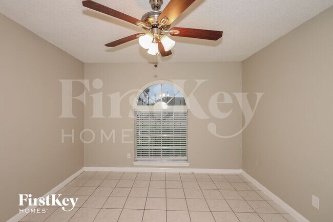 Building Photo - 2005 Tulsa St