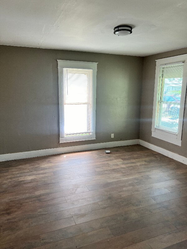 Building Photo - 411 N Pottenger Ave