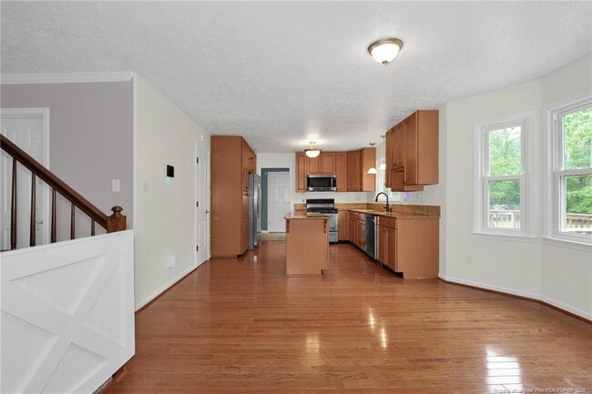 Building Photo - 853 Foxcroft Dr