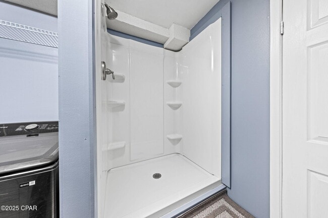 Building Photo - 301 Fairway Blvd