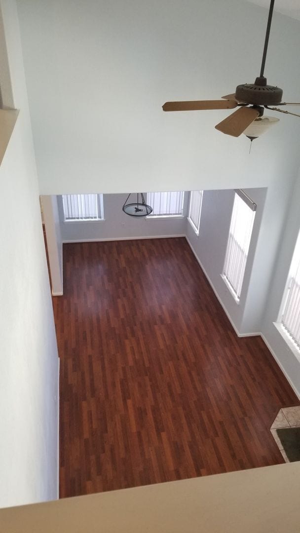 Building Photo - Beautiful 4 bedroom/2.5 bath South Davis Home!