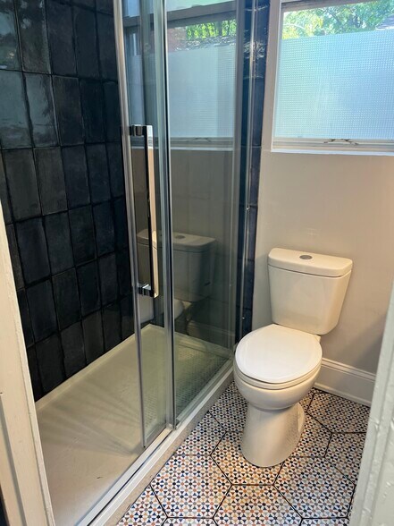 bathroom 1 - 4210 Langland St