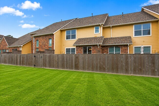 Building Photo - 1618 Grable Cove Ln