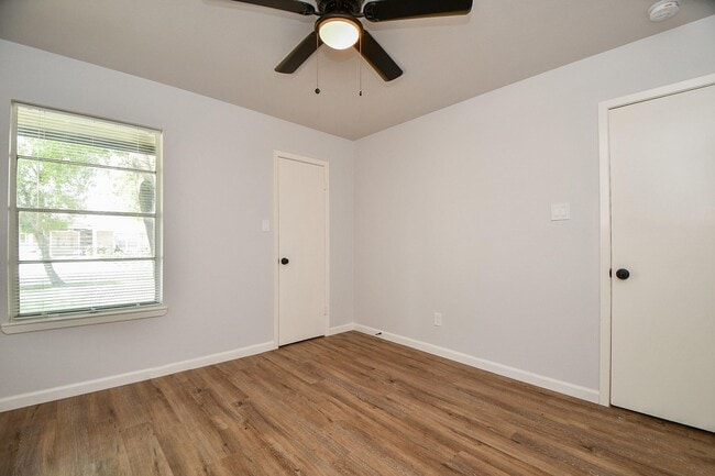 Building Photo - 5709 Arthington Ave