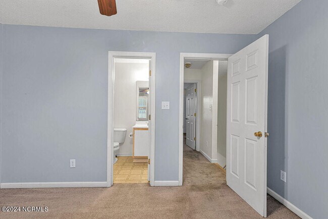 Building Photo - 909 Timberlake Trail