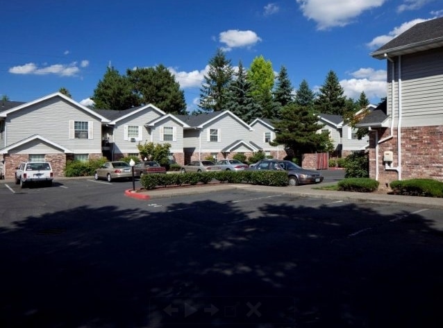 Building Photo - Fir Grove