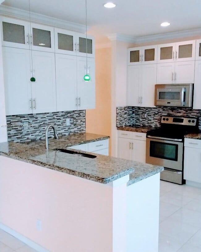 Building Photo - 16315 SW 26th St