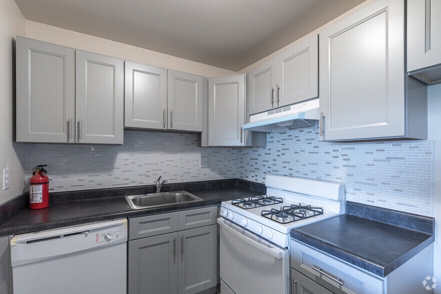 The Pines Pinewood Estates 511 E Gibbsboro Rd Lindenwold NJ 08021