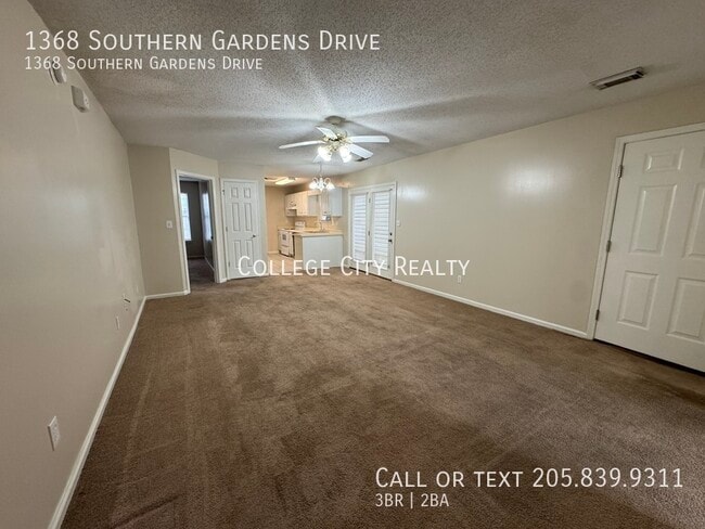 Building Photo - 1368 Southern Gardens Dr