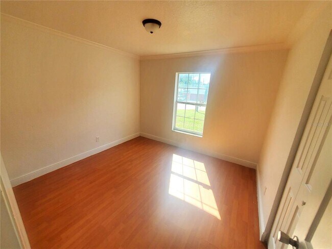 Building Photo - 2825 SW 140th Ct