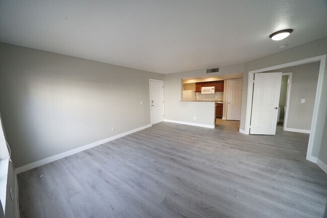 Building Photo - 6800 E Lake Mead Blvd