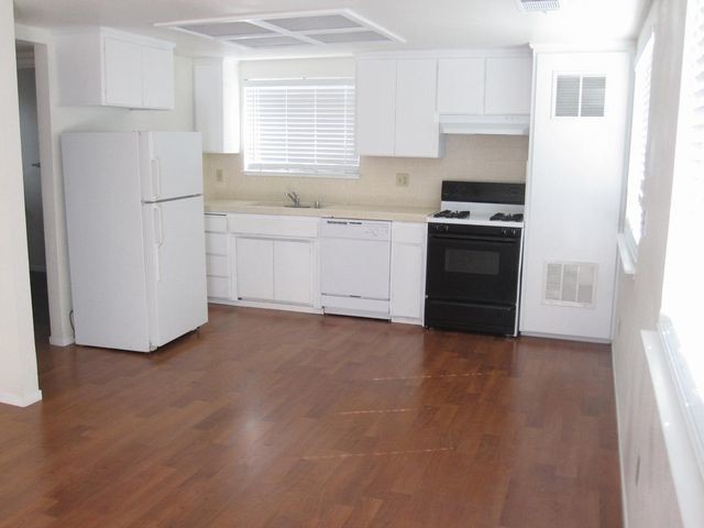 Building Photo - Apartment For Rent in Merced