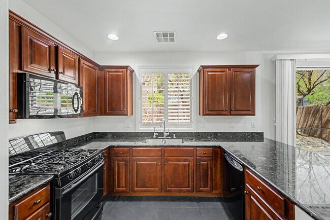Building Photo - 2435 Cordoba Bluff Ct