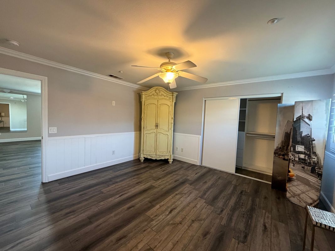 Building Photo - 14933 Genoa Dr