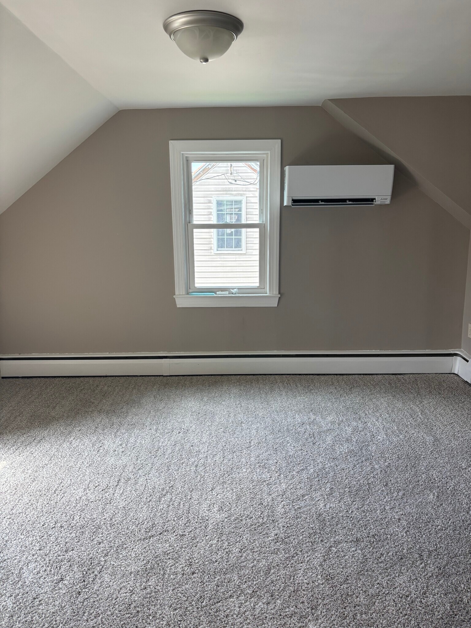 4th bedroom - 10 14th St