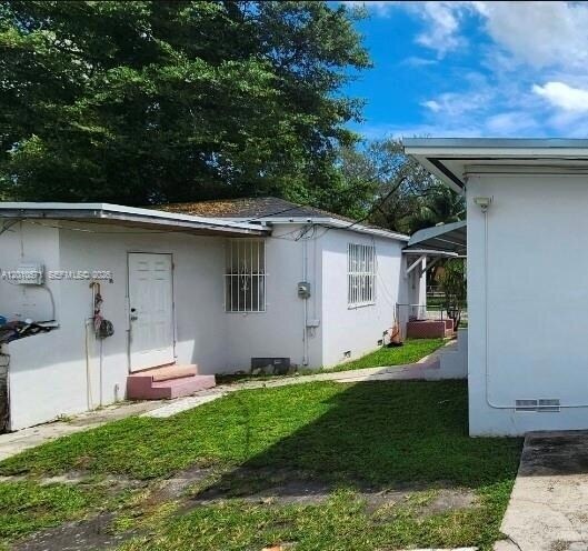 Building Photo - 405 NW 64th St