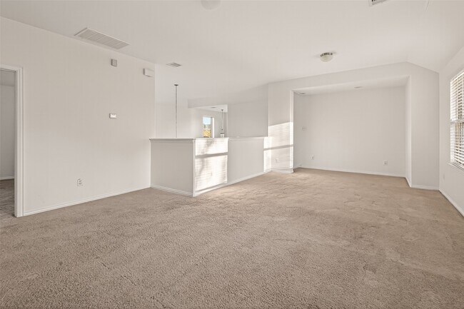 Building Photo - 12102 City Trek Ln