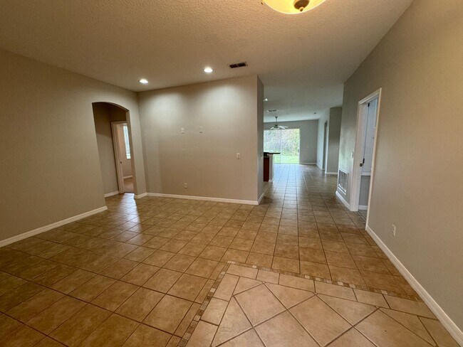 Building Photo - 10360 Sandy Marsh Ln