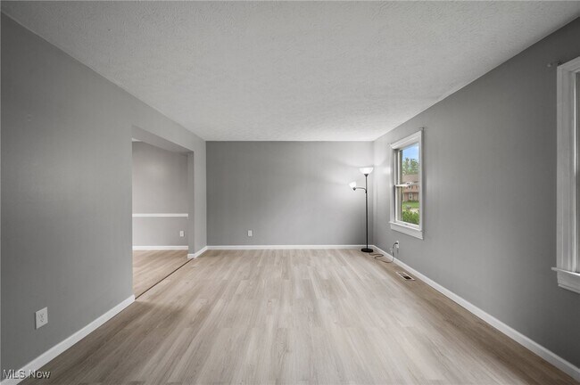 Building Photo - 13971 Walking Stick Way
