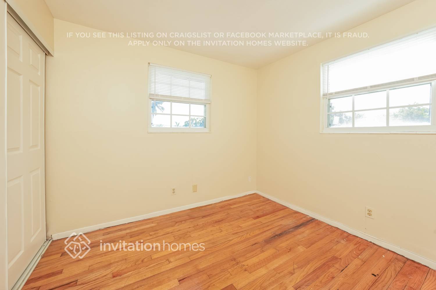 Building Photo - 5674 Parke Ave